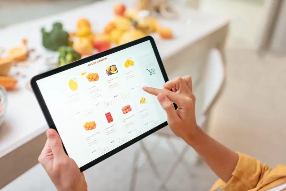 How to Sell Food Online in the United States in 2025